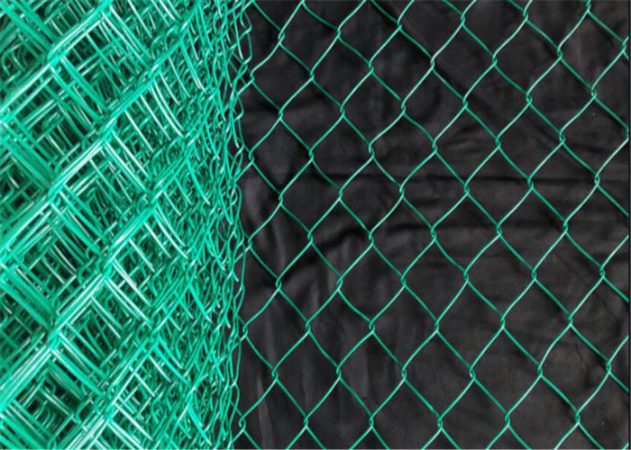 Diamond Shape Green Coated Chain Link Fence 50mm To 70mm Opening Size