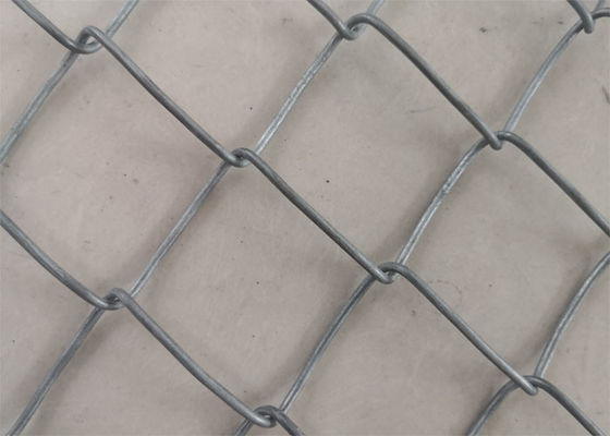 Galvanized Steel Chain Link Mesh Fence Fabric with 60x60mm Hole Size