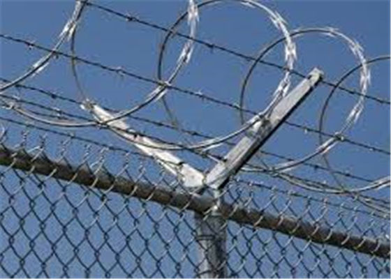 6 Strand 45° Barb Wire Arm For Chain Link Fence