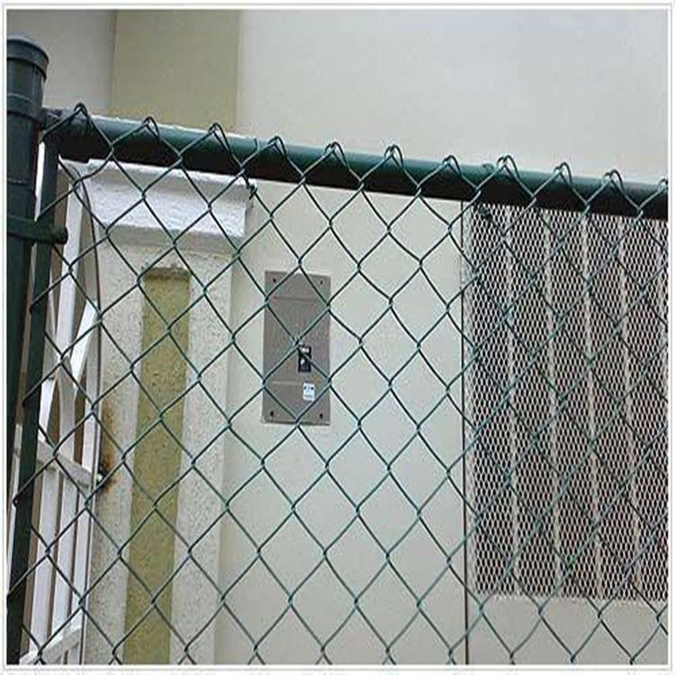 3.0mm Pvc Coated Chain Link Fence Iron Steel Wire 50mm*50mm Opening Farm Prison